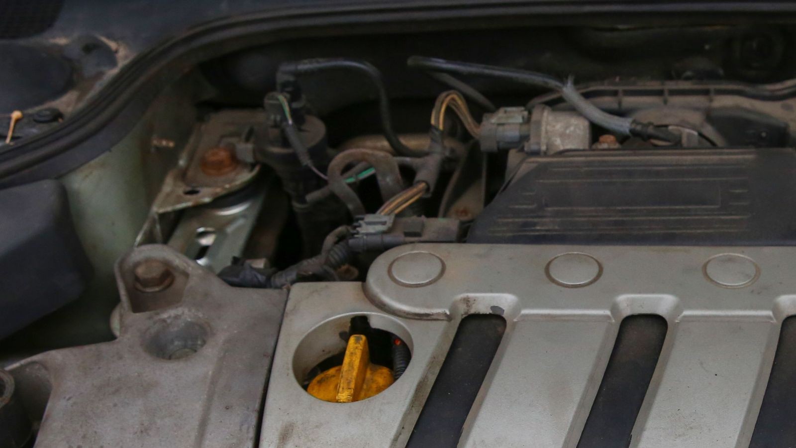 Renault Laguna 2 с пробегом: обманчивая оцинковка, коварный ключ-карта и плохая проводка
