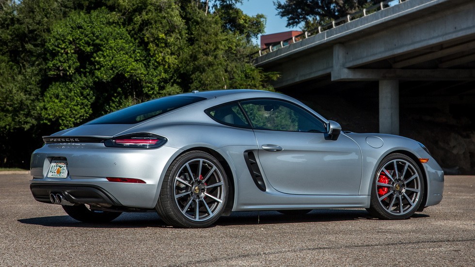 Porsche 718 Cayman