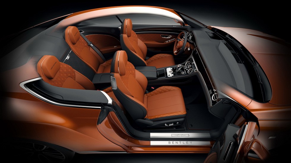 В Москве презентовали роскошный Bentley Continental GT нового поколения