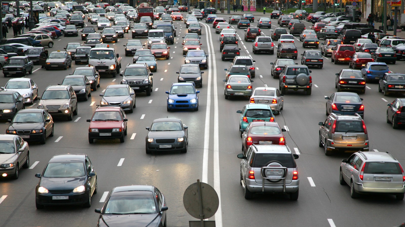 many cars on road