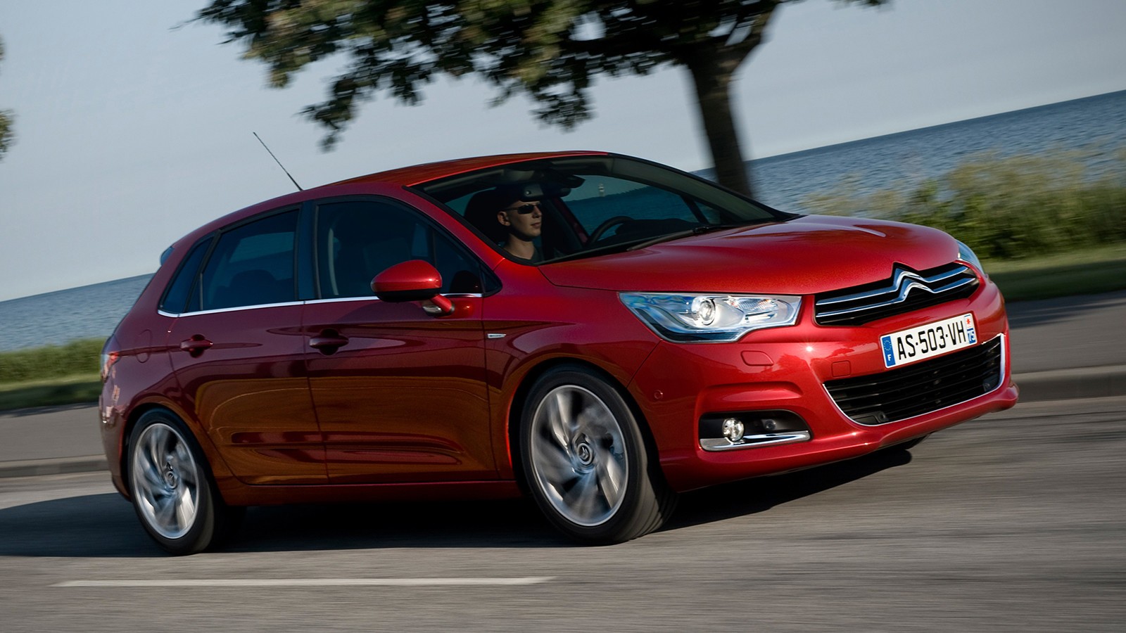 autowp.ru_citroen_c4_21-1600x0-c-default
