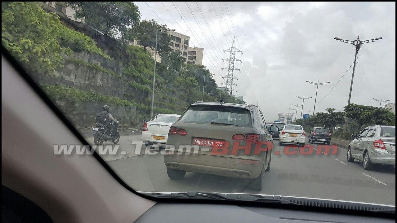 2017-Audi-Q5-spy-shot_cr