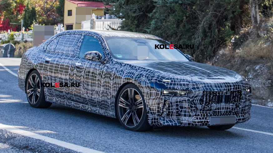 BMW занимается разработкой 7 Series нового поколения: новое изображение