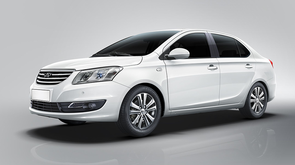 На фото: Chery Bonus 3. Цена — 569 900 рублей