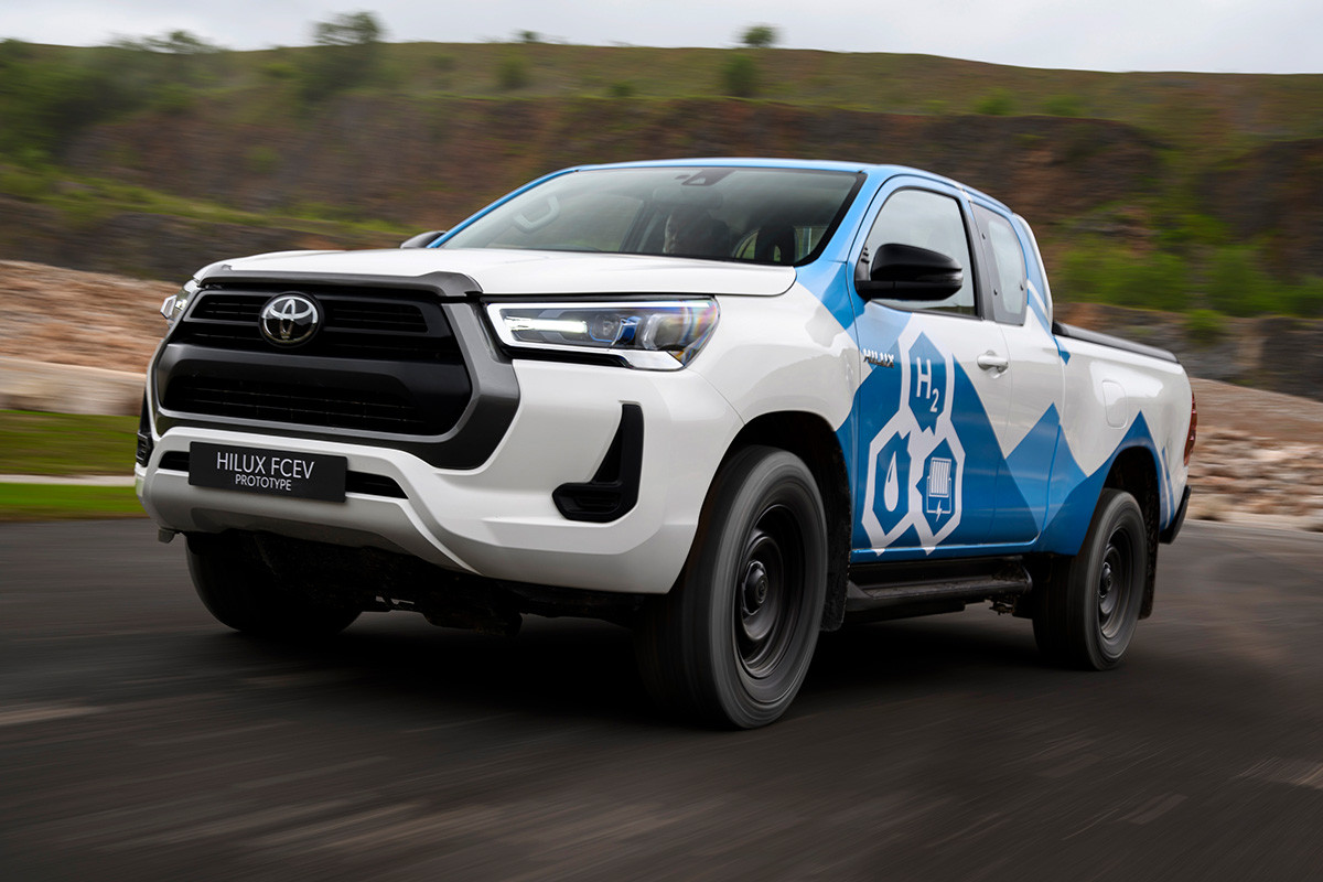 Toyota отправила на испытания водородный пикап Hilux с техникой Mirai -  КОЛЕСА.ру – автомобильный журнал