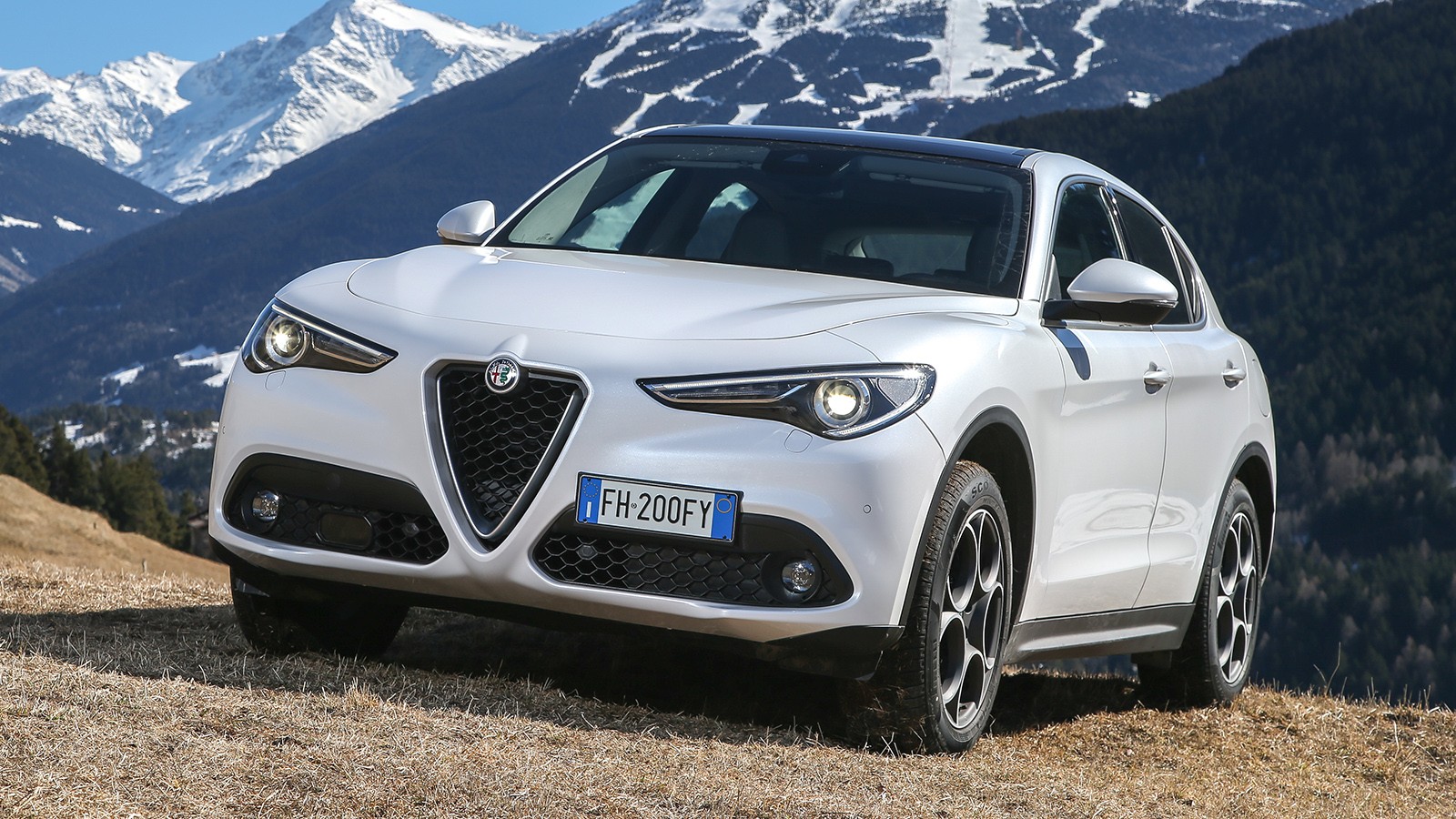 170227_Alfa-Romeo_Stelvio_07