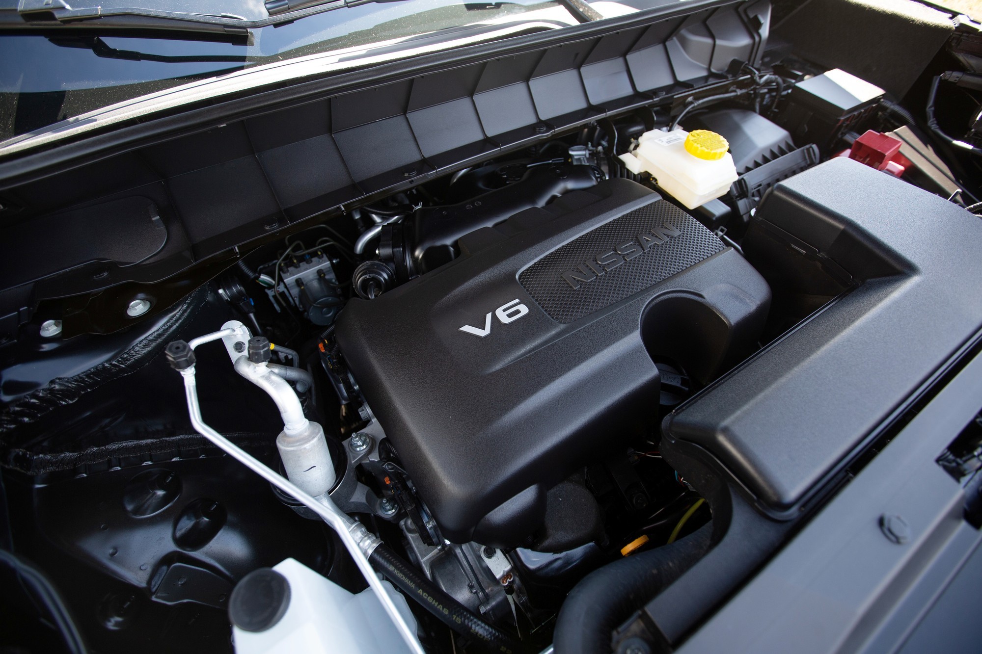 Новый Nissan Pathfinder в РФ: объявлены цены, мощность двигателя — 275 л.с.