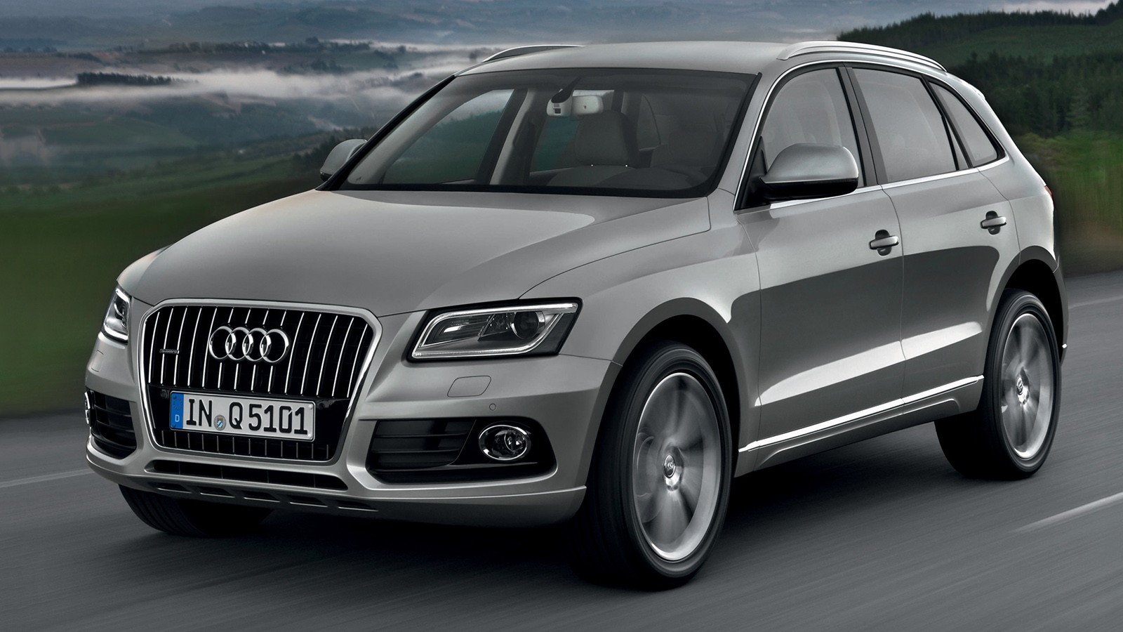 На фото: Audi Q5