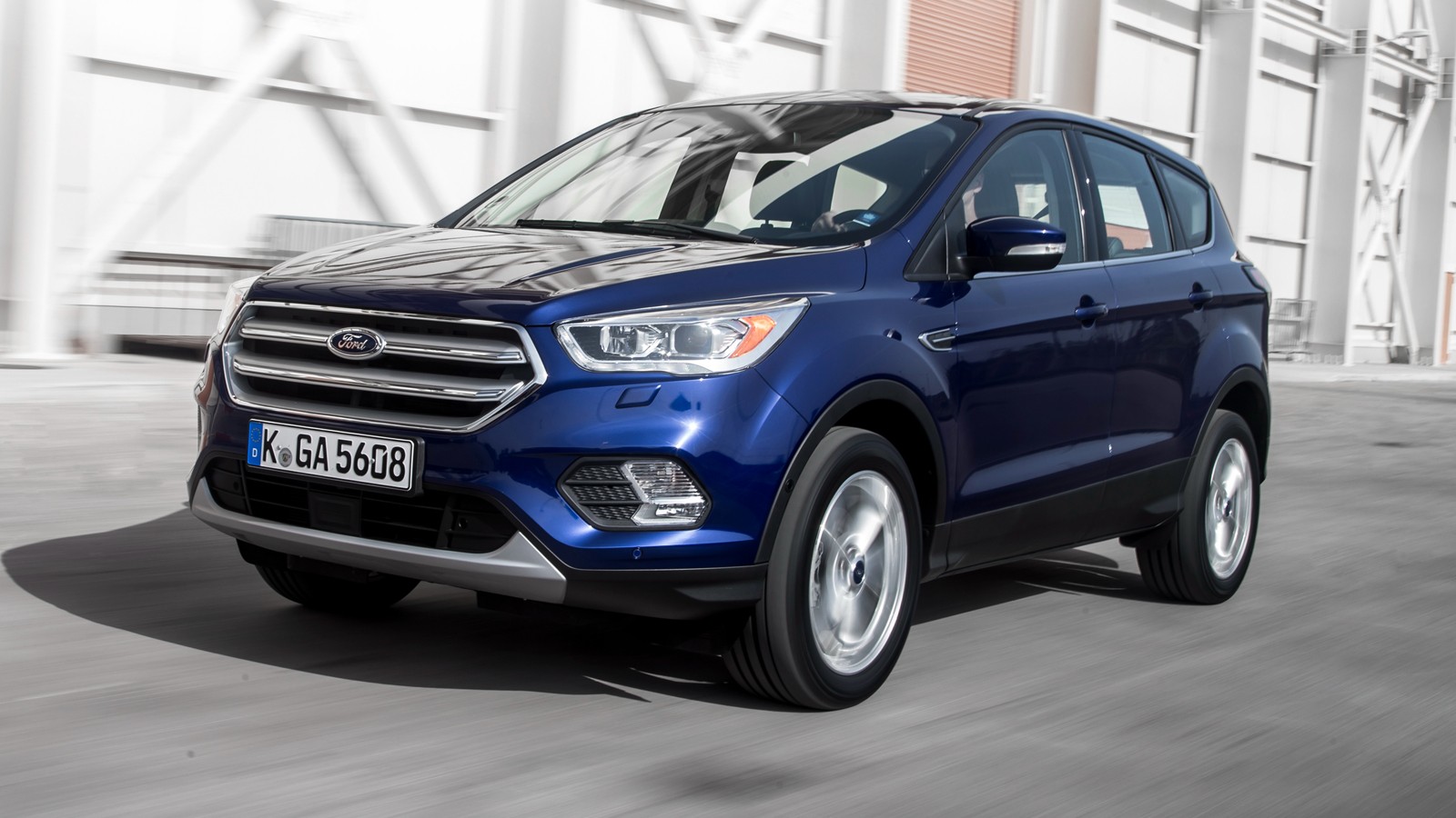 На фото: Ford Kuga