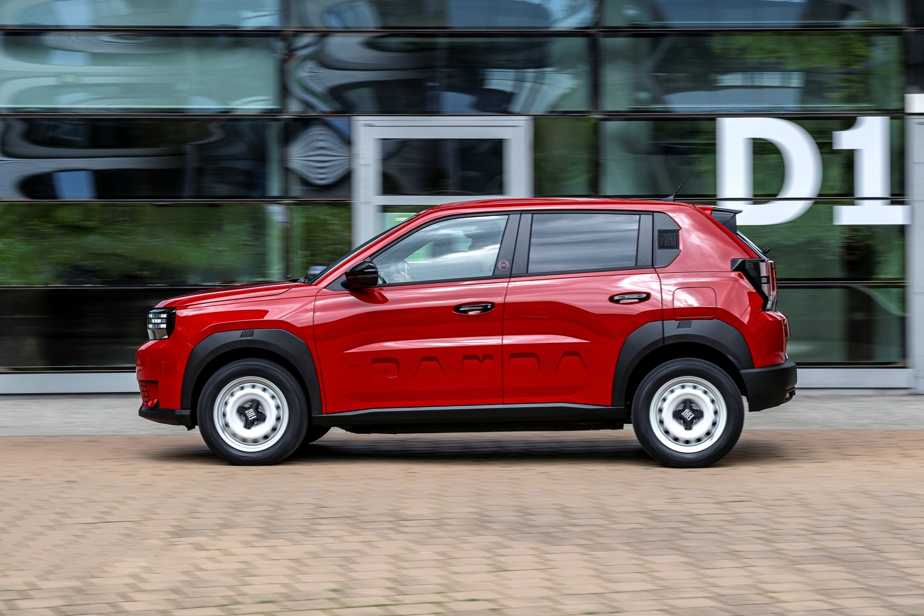 Fiat готовит народный автомобиль с ценой менее 15 000 евро в базовой комплектации