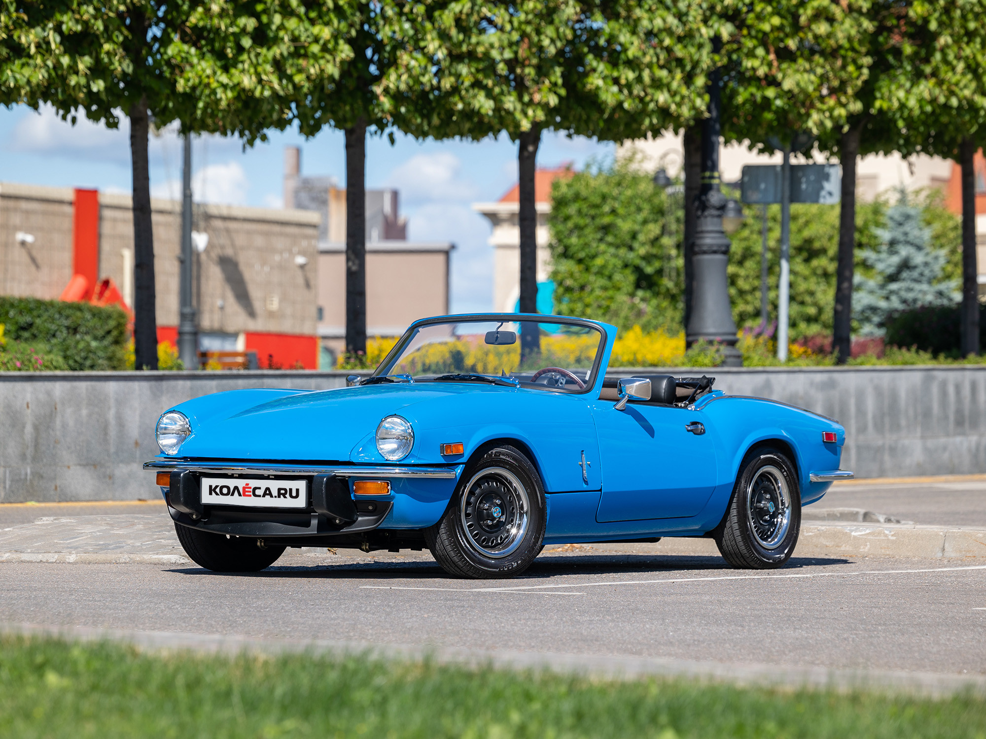 Дух – британский, дизайн – итальянский: опыт владения Triumph Spitfire V