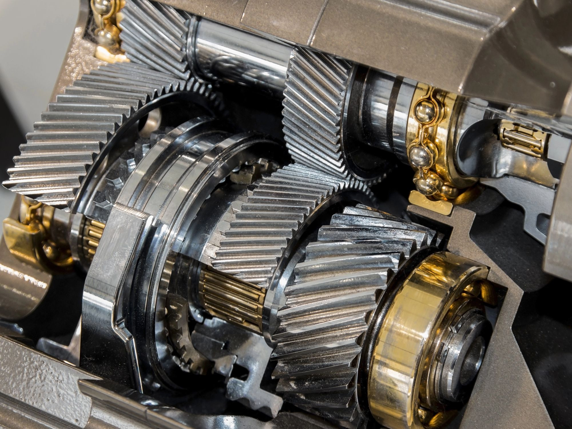 Специалисты рассказали, как выбрать трансмиссионное масло и не навредить автомобилю