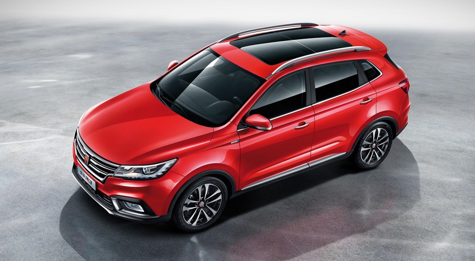 Растерявший покупателей паркетник Roewe RX3 после рестайлинга отдалился от старшего брата