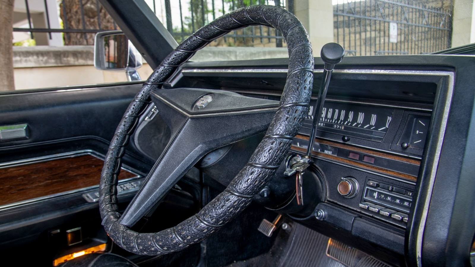 Нервная яхта: тест-драйв Cadillac de Ville 1969 года