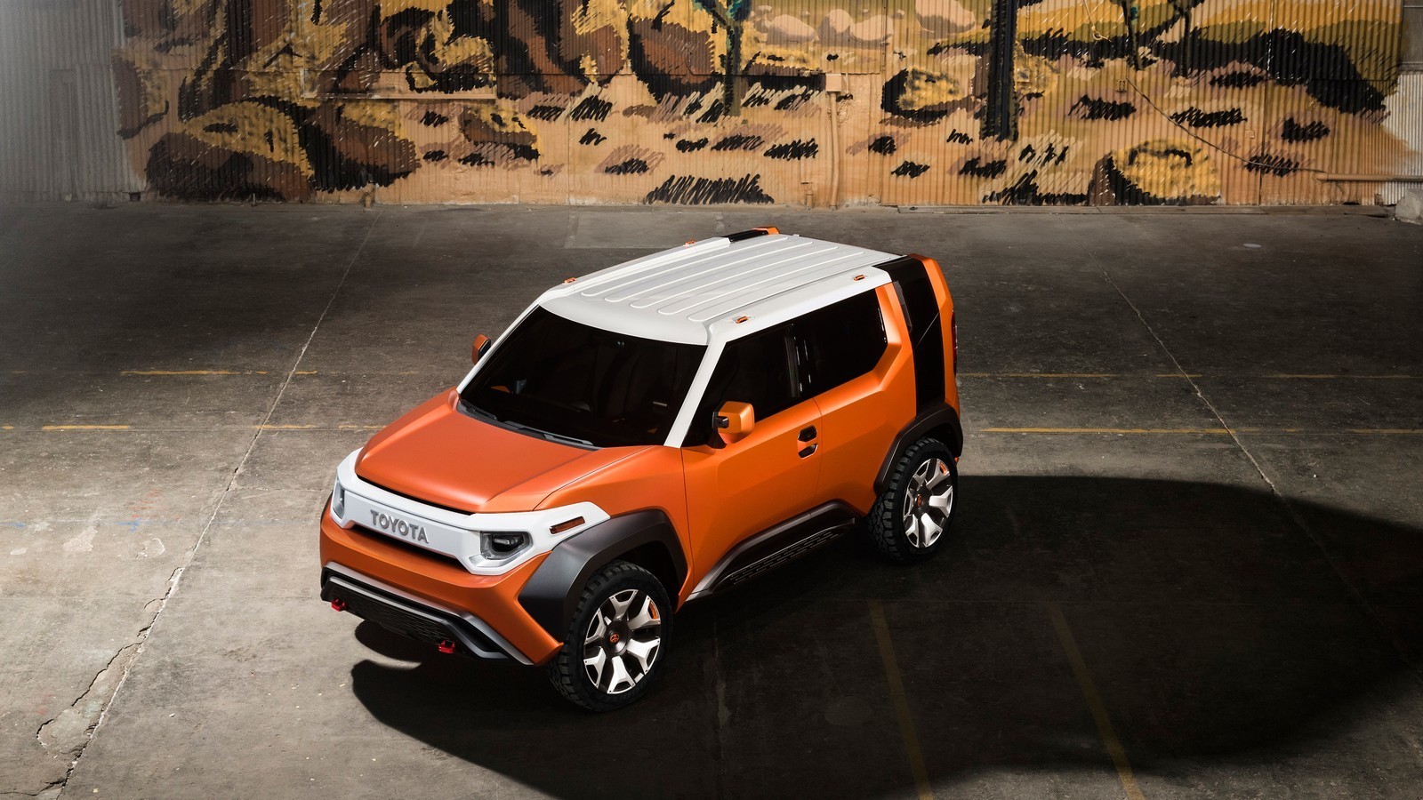 Toyota_FT4x_Concept_1_D246B4D808FA969A37DEB7351AFE0A06B33F7D28-1600x0-c-default