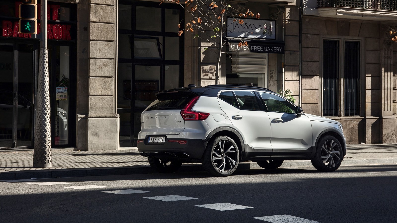 New Volvo XC40 - exterior