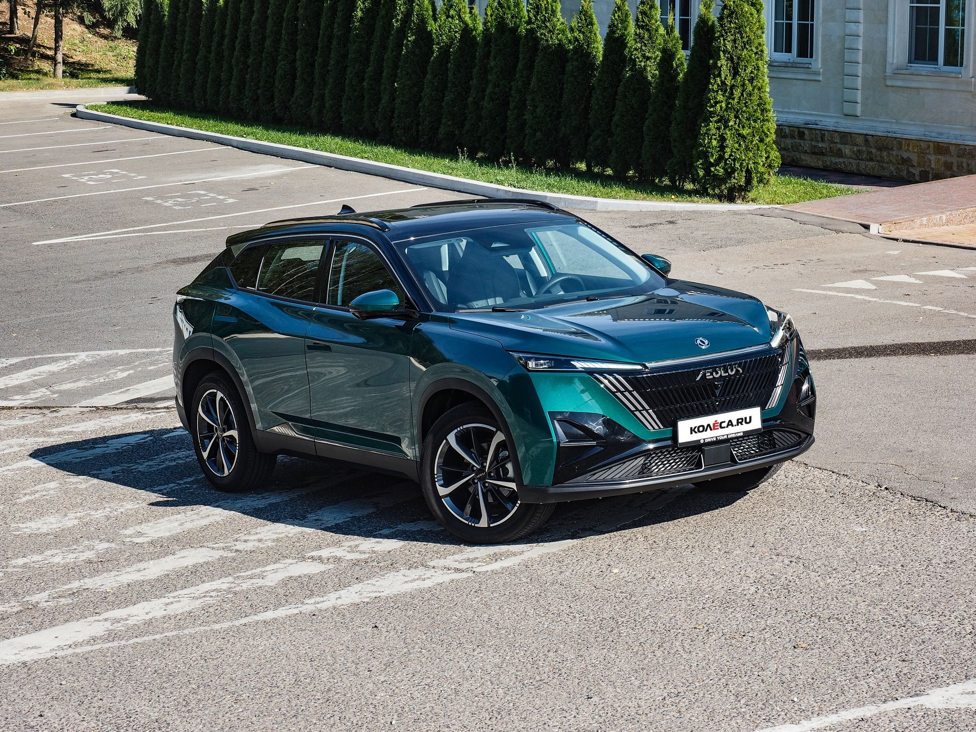 Космос и немного фэнтези: тест-драйв Dongfeng Mage