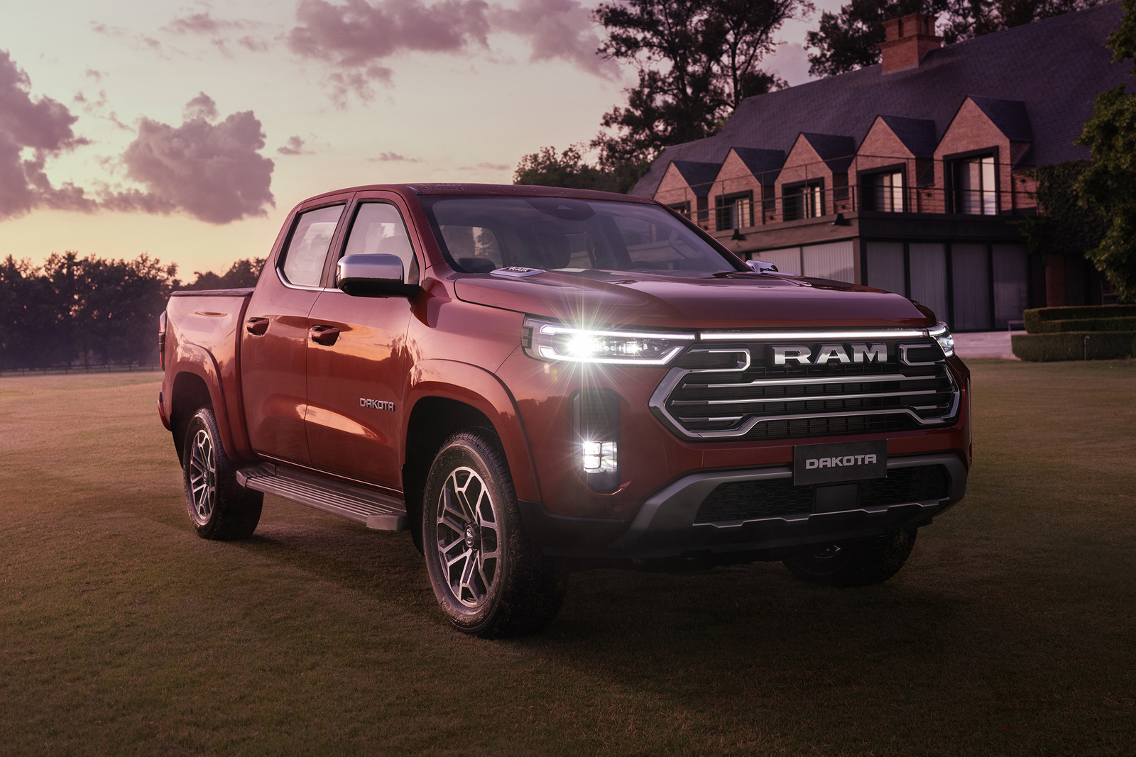 Пока не поступивший в продажу пикап Ram Dakota обзавёлся ещё одной версией