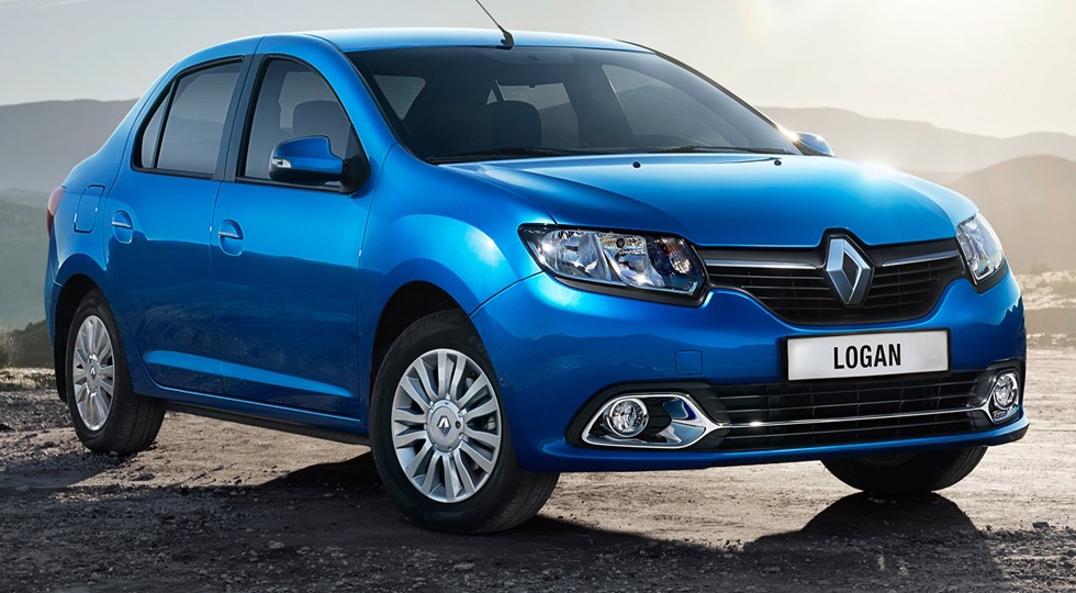 На фото: Renault Logan