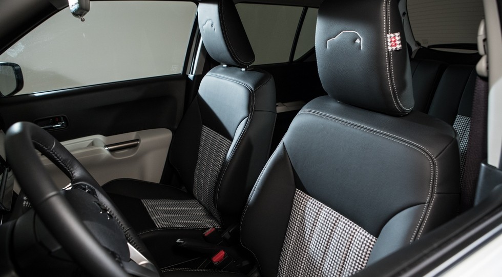Suzuki IGNIS Ginza - Foto (12)
