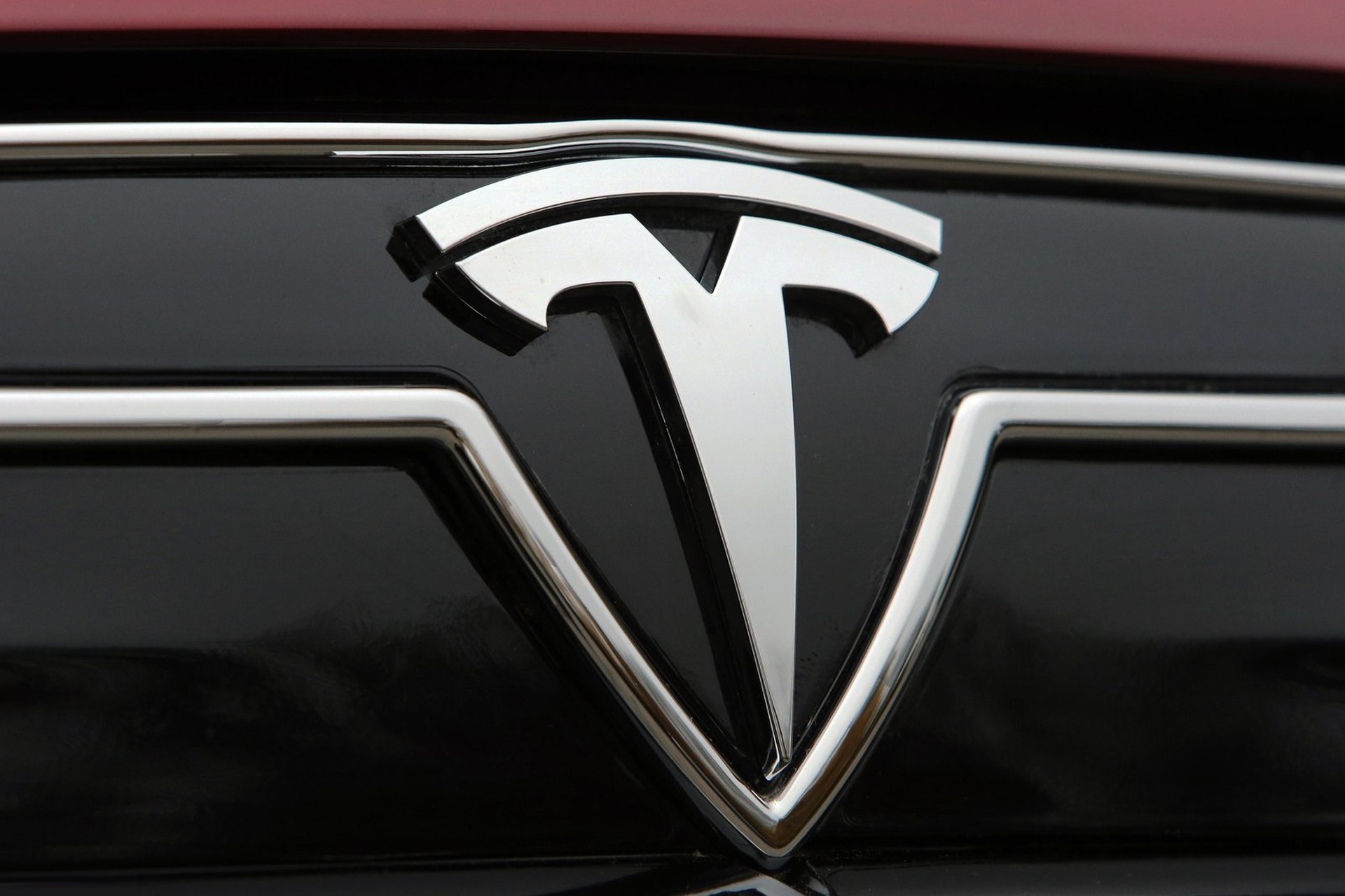 Tesla-Model_S-2013-1600-7e[1]