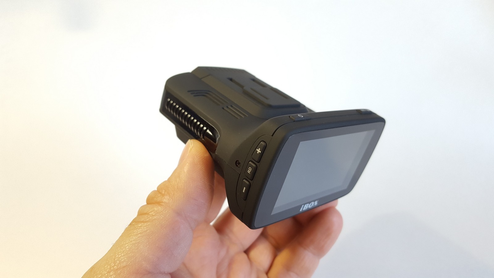 Видеорегистратор IBOX COMBO F5 в Барнауле