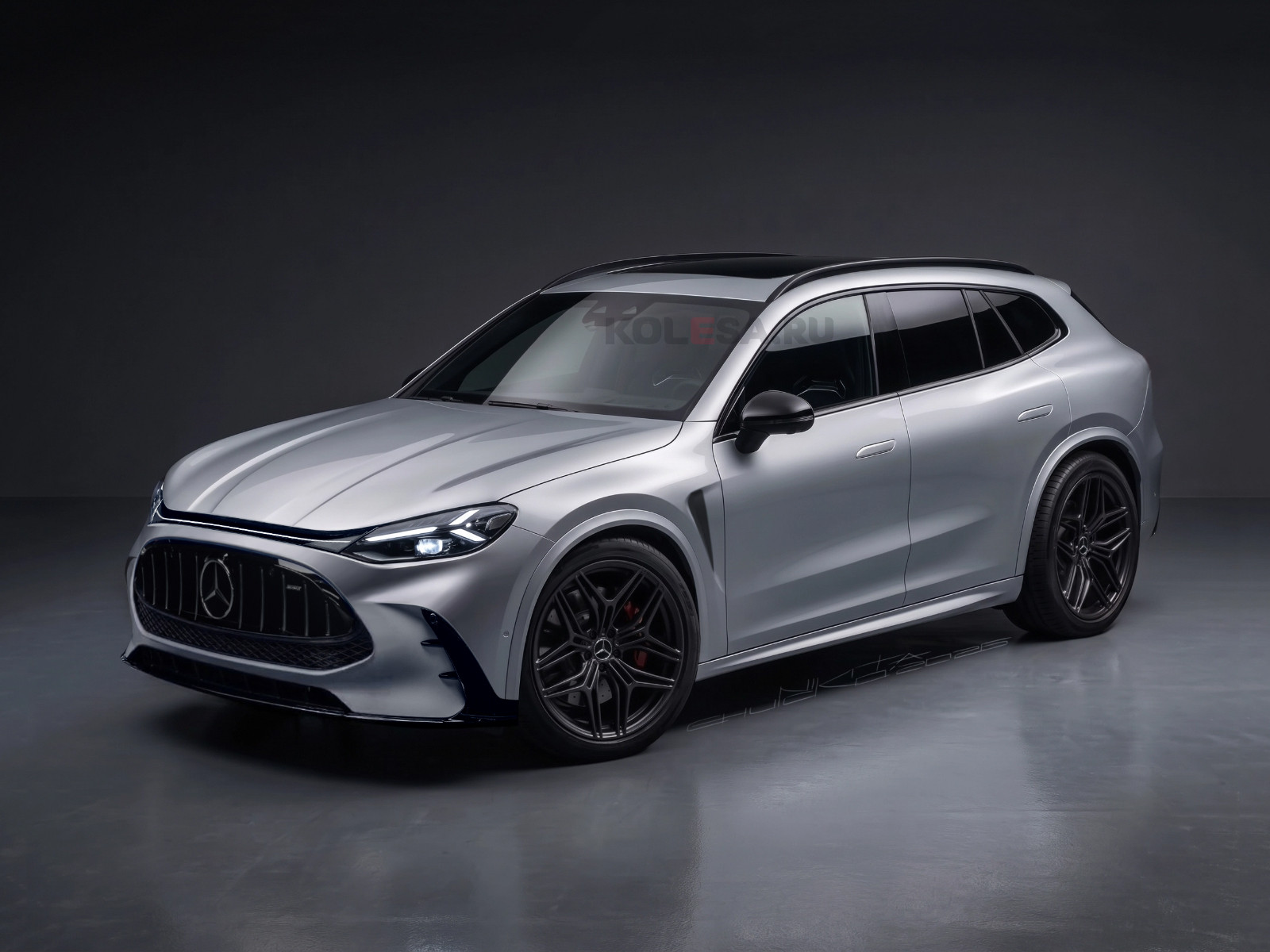 Суперкроссовер Mercedes-AMG: новые изображения
