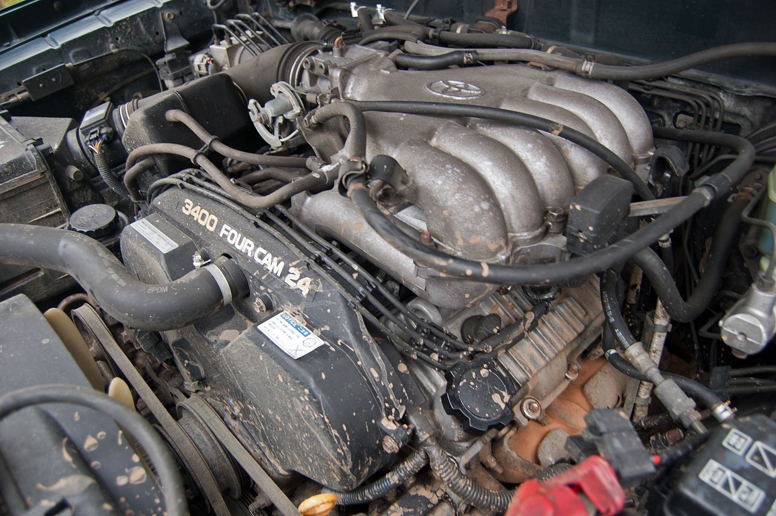 Перевёртыш, 270 тысяч километров и 20 литров на «сотню»: опыт владения Toyota LС Prado 90