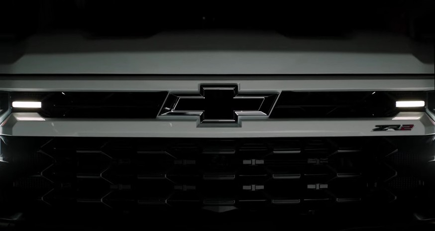 Chevrolet готовит экстремальный Silverado ZR2 Bison: пикап показался в видеотизере
