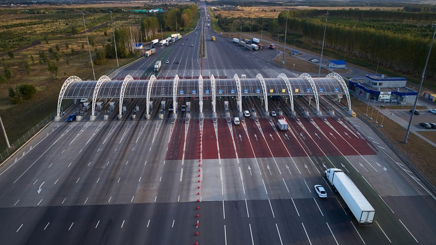 Трассы «убыстряются»: в апреле на платных дорогах в РФ повысят скорость