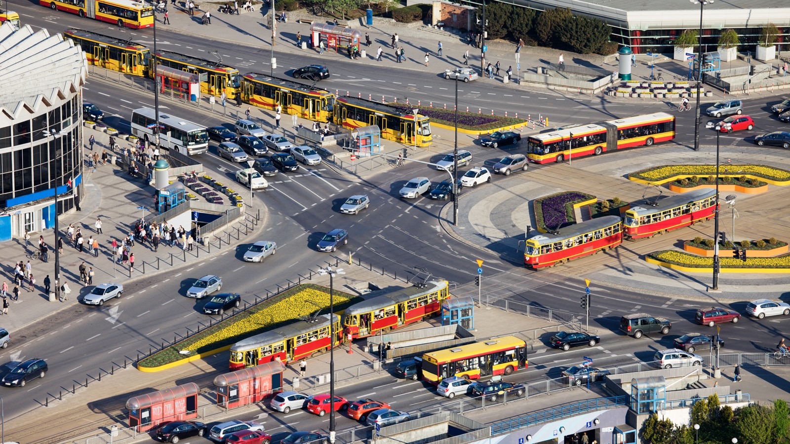 Rush Hour Traffic on Roundabout