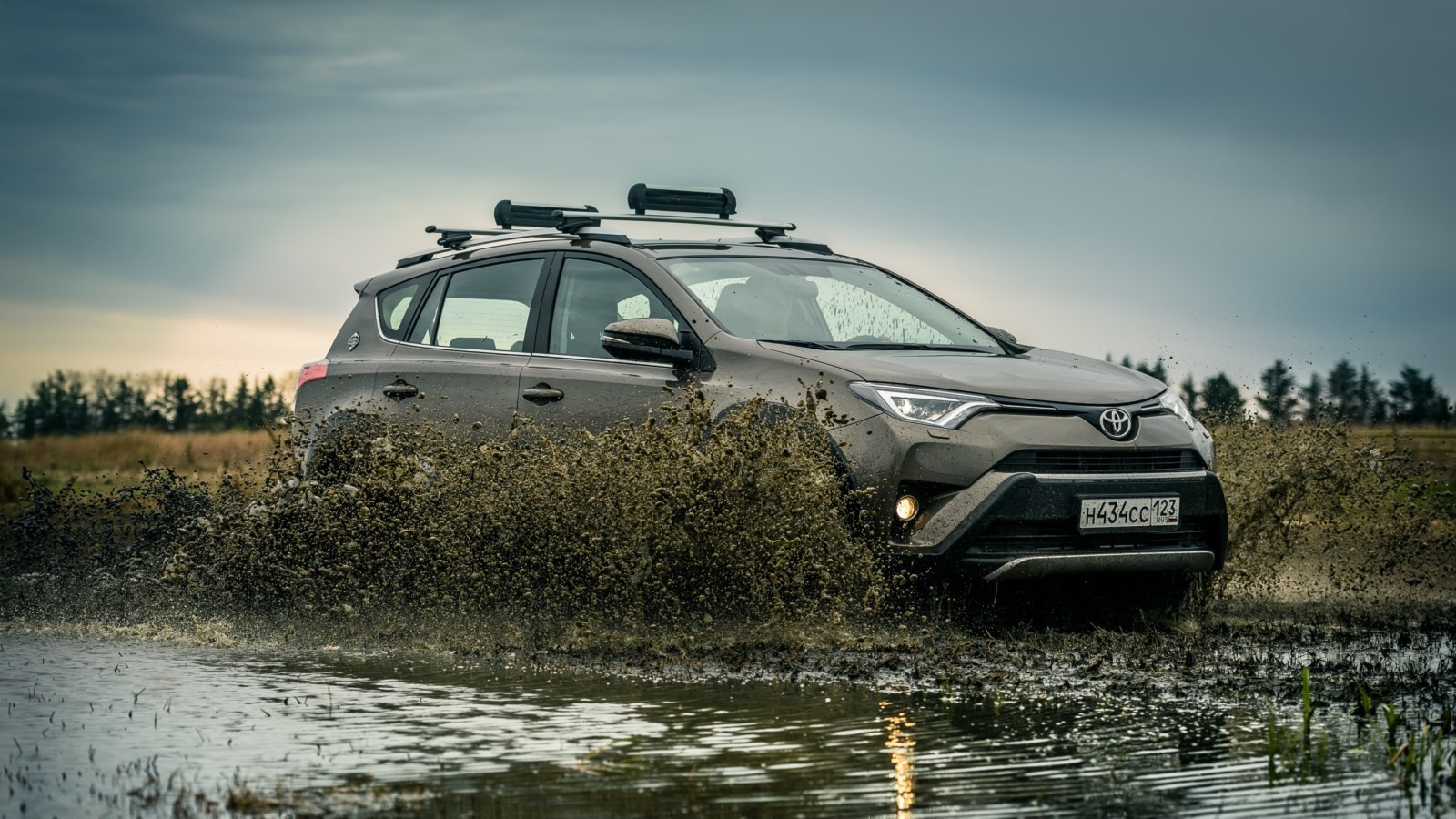 toyota_rav4_adventure_95