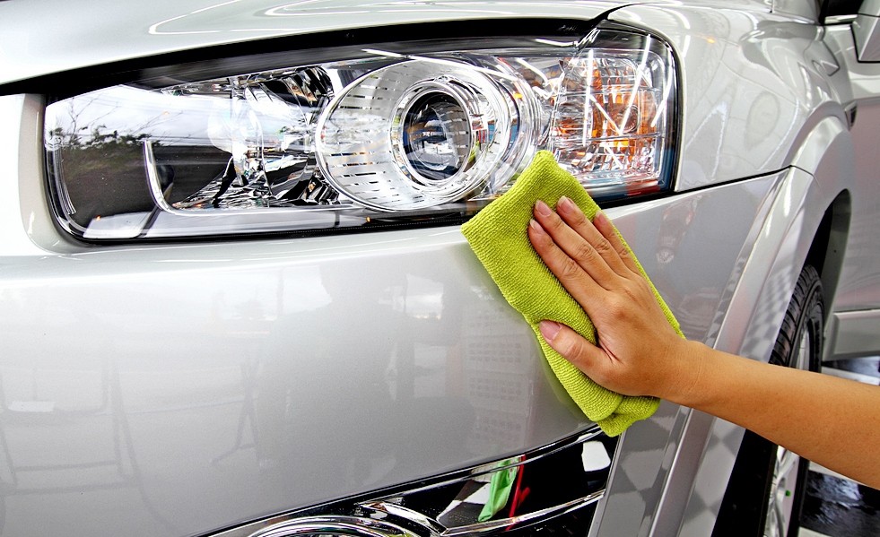 Жидкое стекло»: насколько эффективны керамические покрытия для кузова? – автомобильный журнал