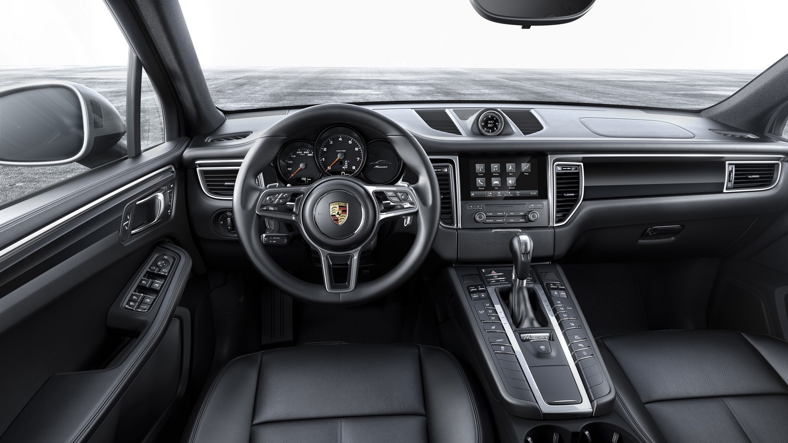 На фото: интерьер Porsche Macan