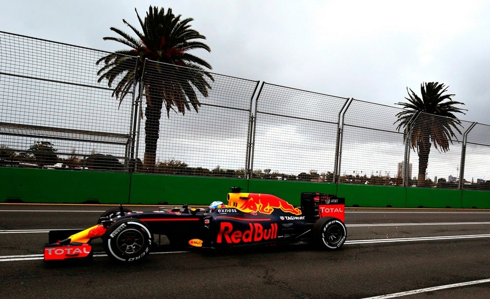 Новые правила радиообмена в Формуле-1 могут снизить интерес к гонкам