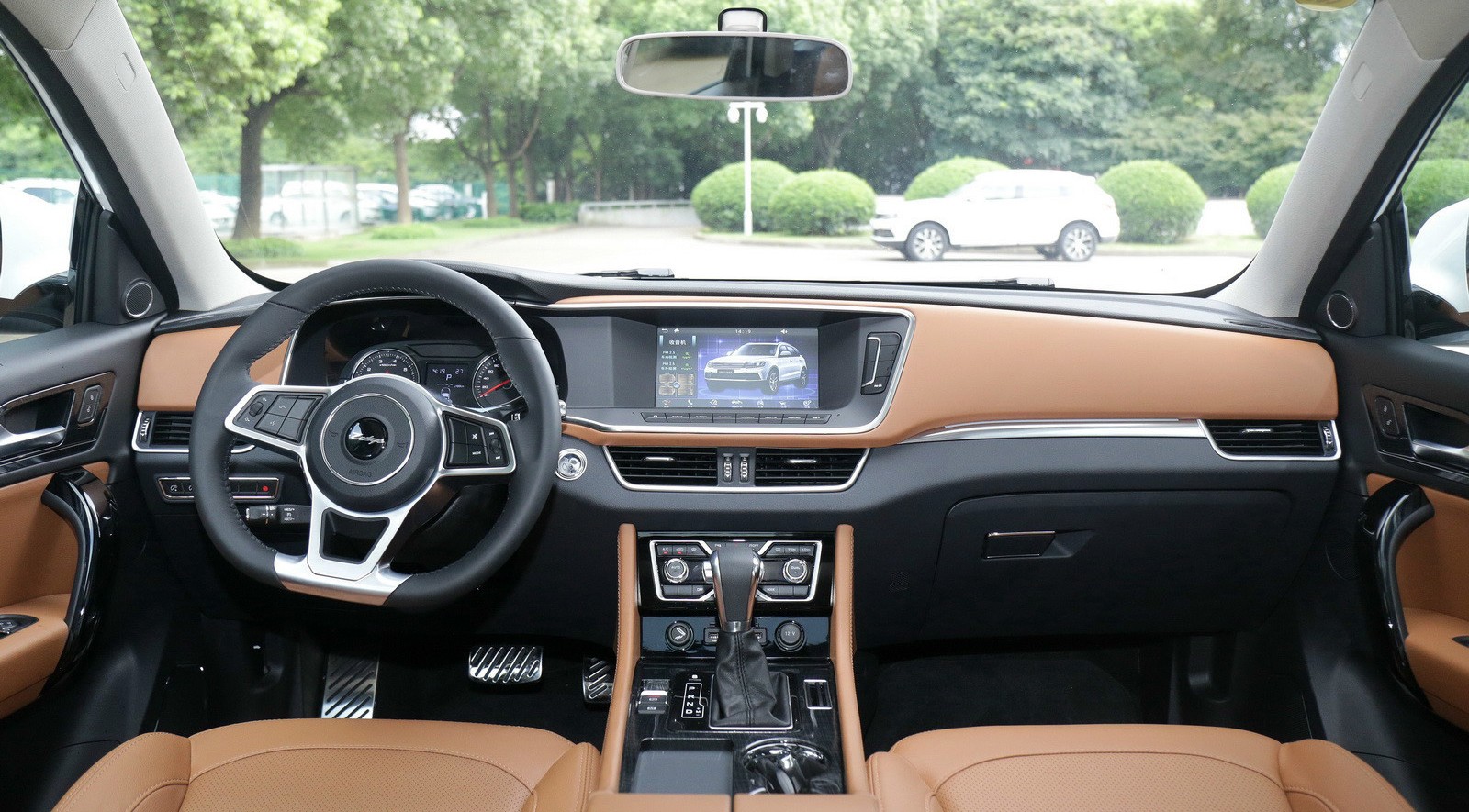 T600-Coupe-int1