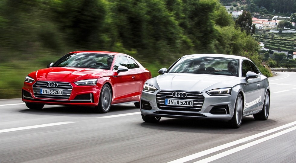 На фото: Audi S5 Coupe и Audi A5 Coupe нового поколения