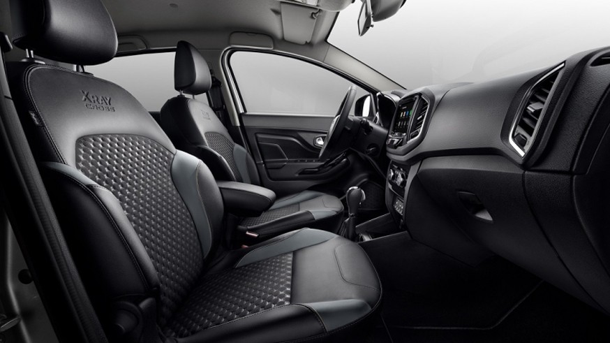 У Lada Xray Сross появилась новая топ-версия на фоне падения продаж