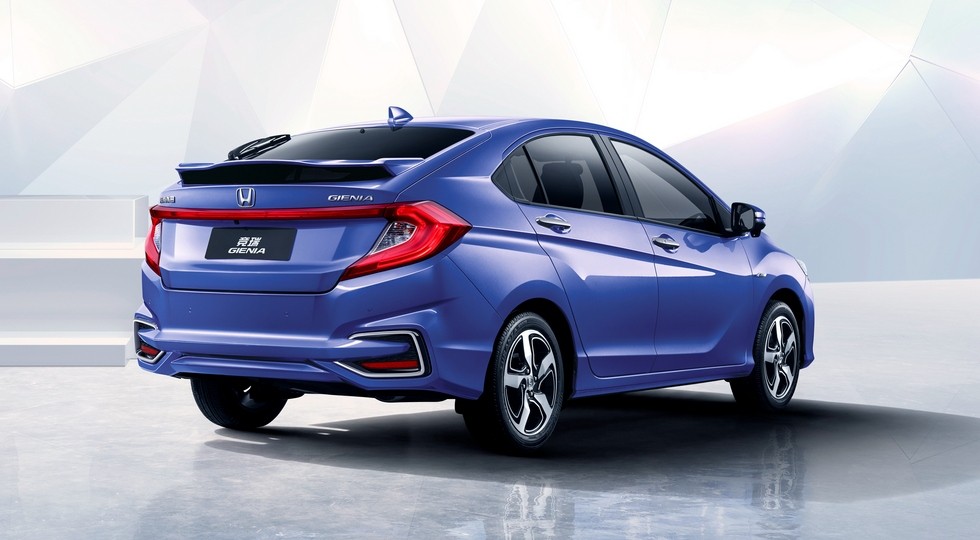 Honda минивэны модельный ряд