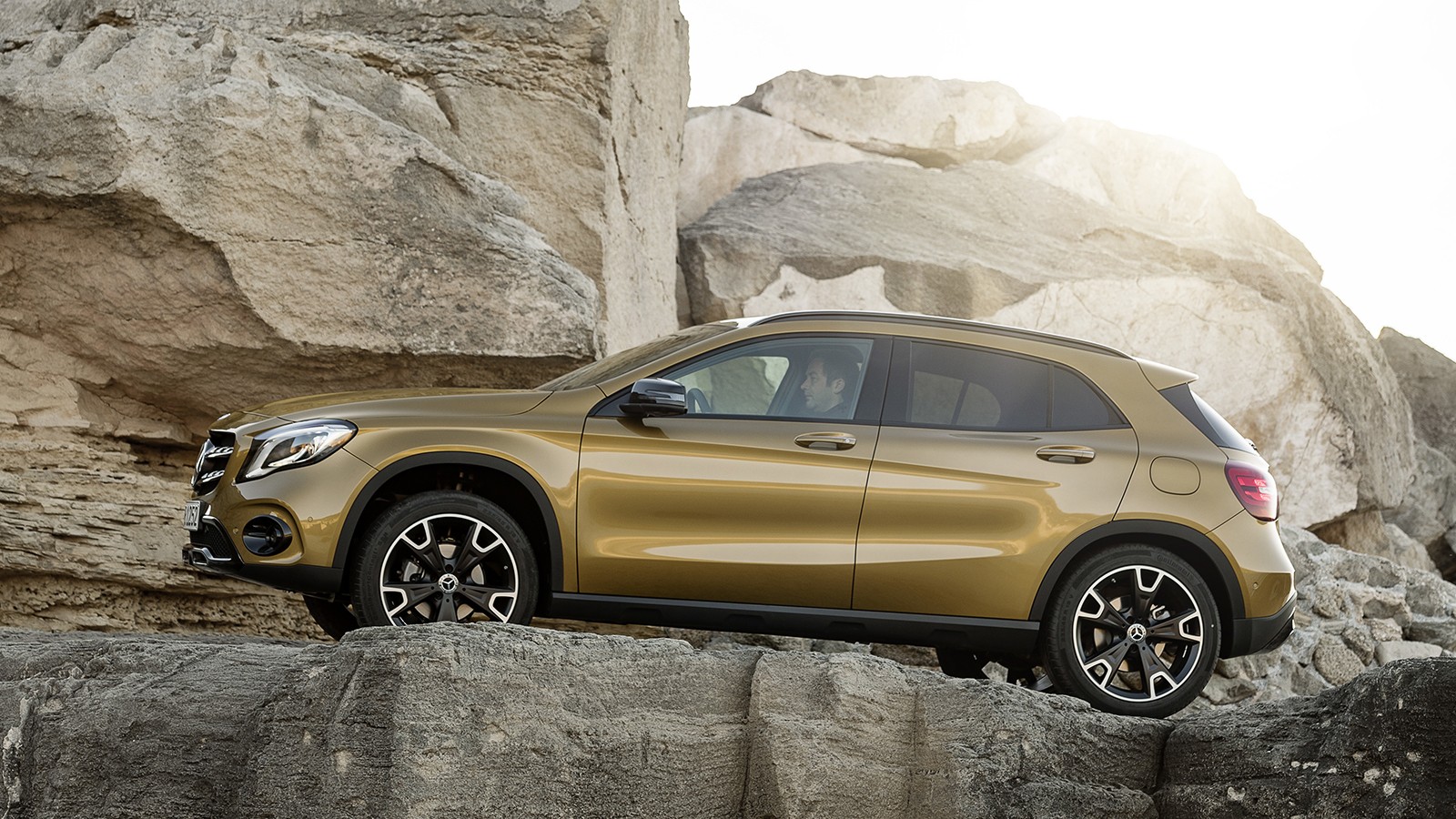 Mercedes-Benz GLA 220d 4MATIC, X 156 (2017)