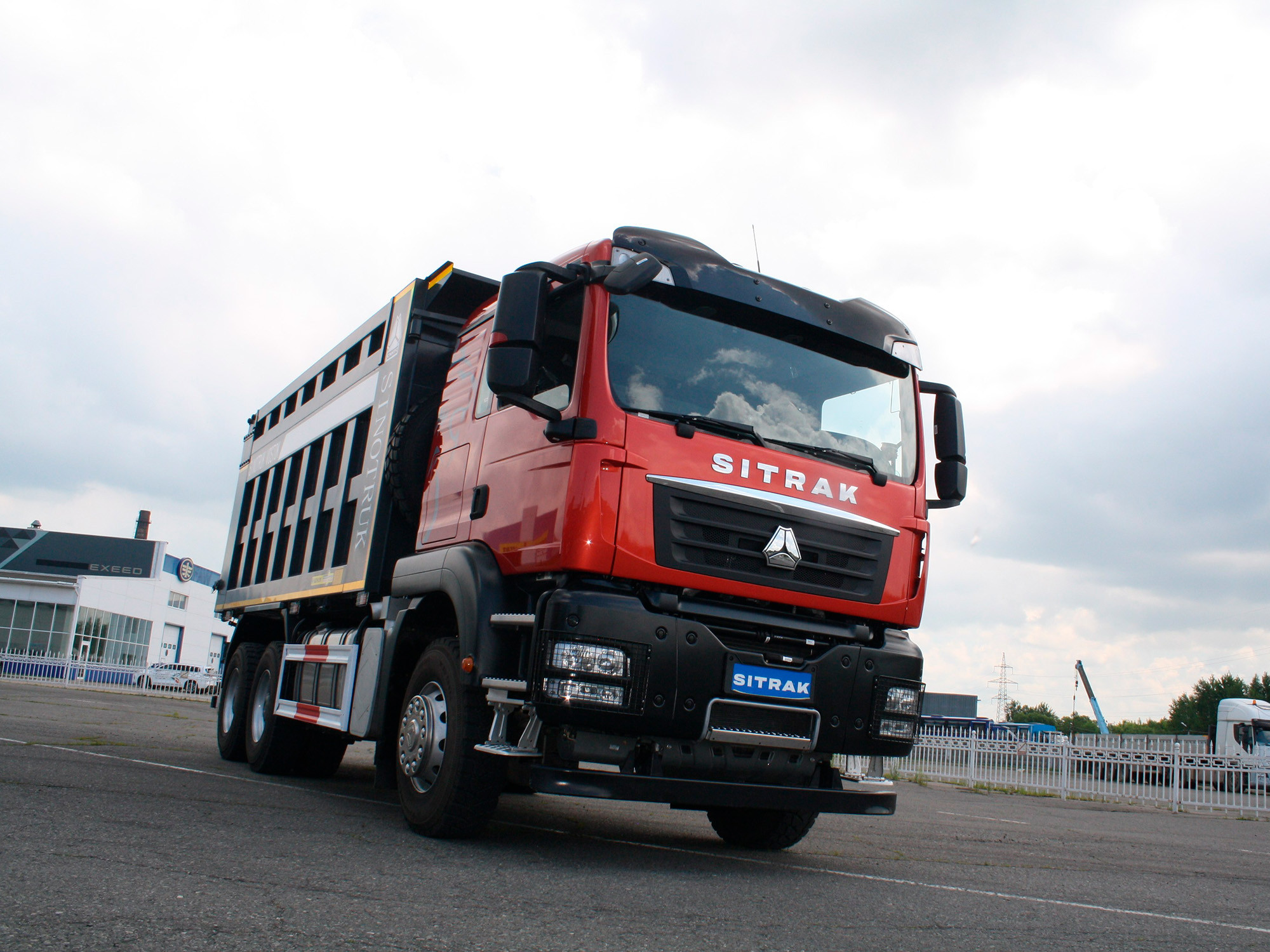 Sinotruk запрягает: китайская «тройка» вместо европейской «семерки»