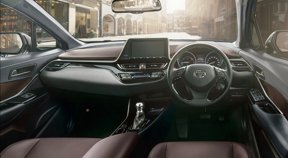 toyota_c-hr_hybrid_14