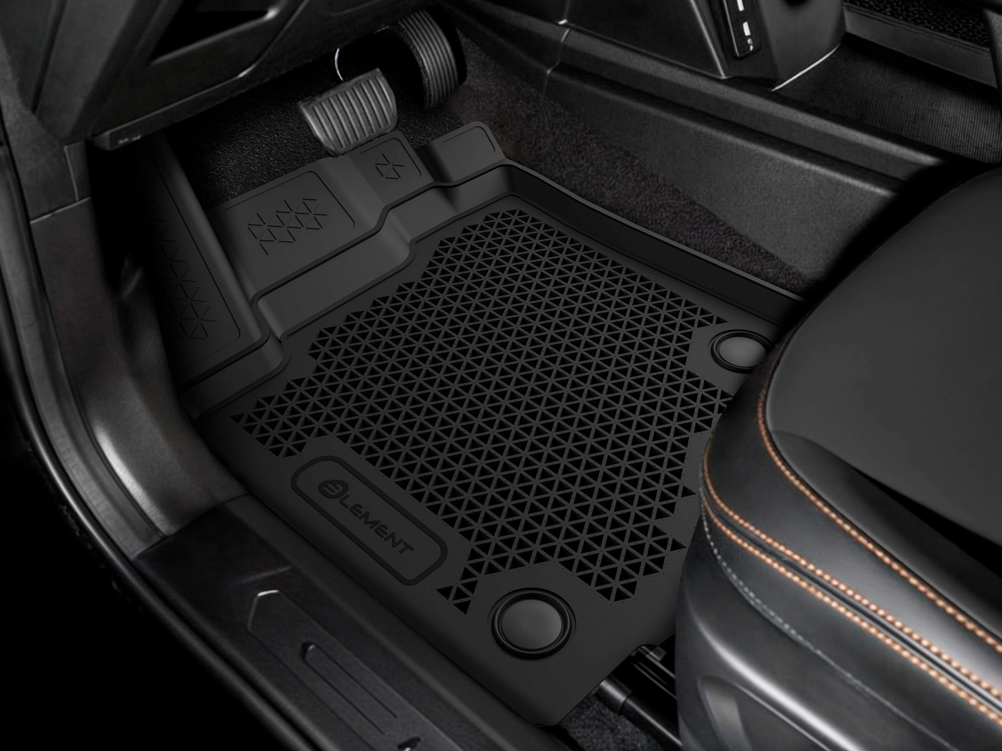 Красиво? Практично! Для чего нужны коврики в автомобиль и как их выбрать