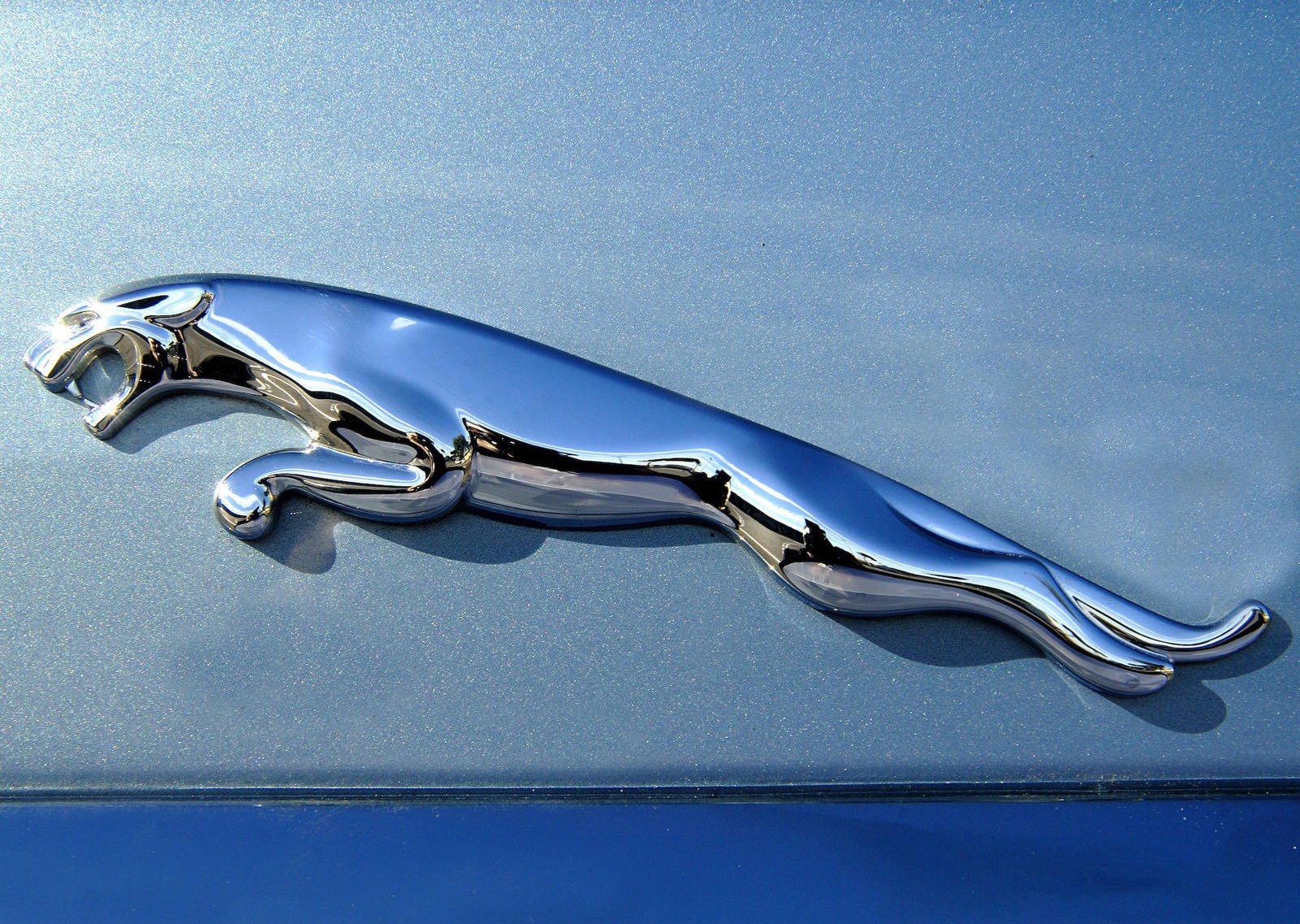 5 причин покупать и не покупать Jaguar XF I поколения (X250)