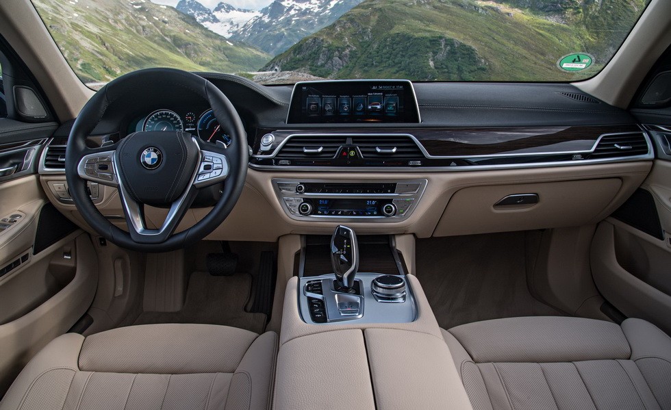 BMW 740e iPerformance 2017
