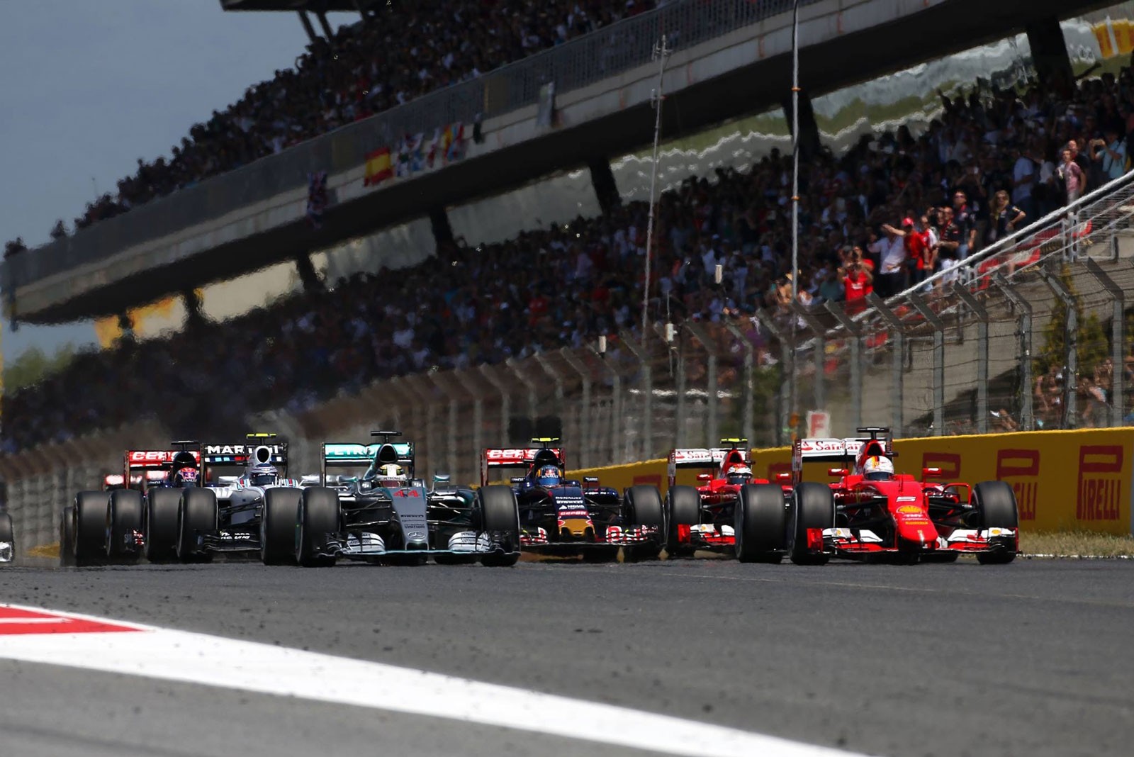 Гран-при Испании. Нико Росберг одержал первую победу в сезоне 2015 года