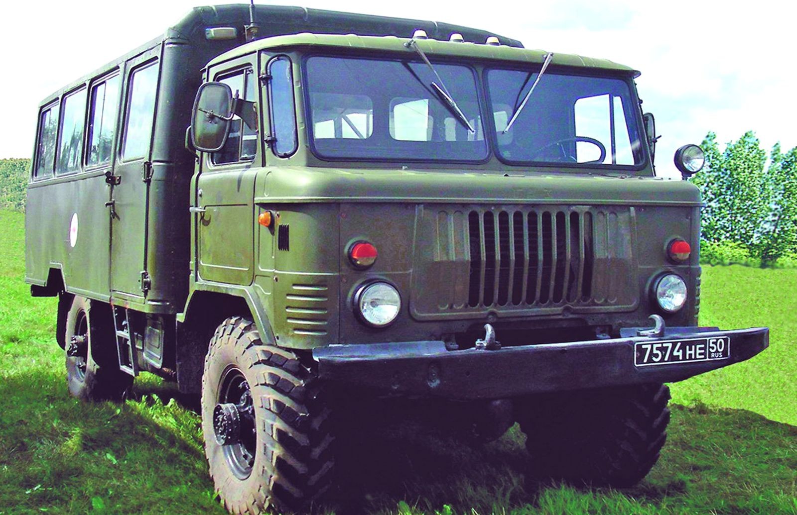 Автомобили из зоны риска: незаметные санитарные машины Советских вооруженных сил