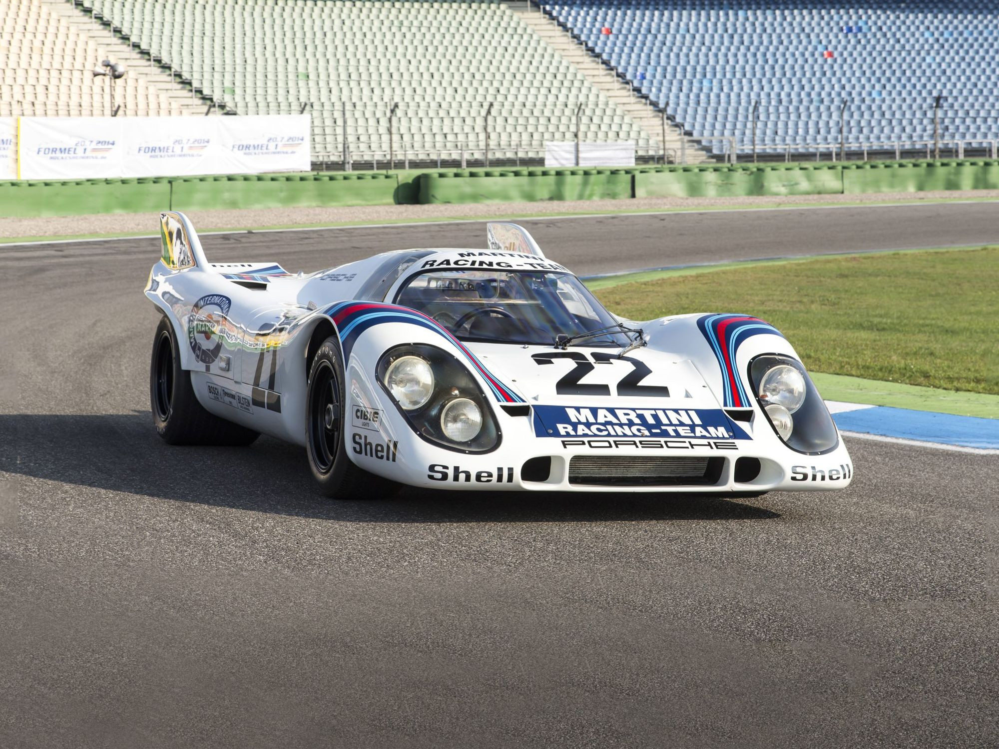 Porsche 917: убить пилота, унизить конкурентов, попасть под запрет и всё же стать легендой