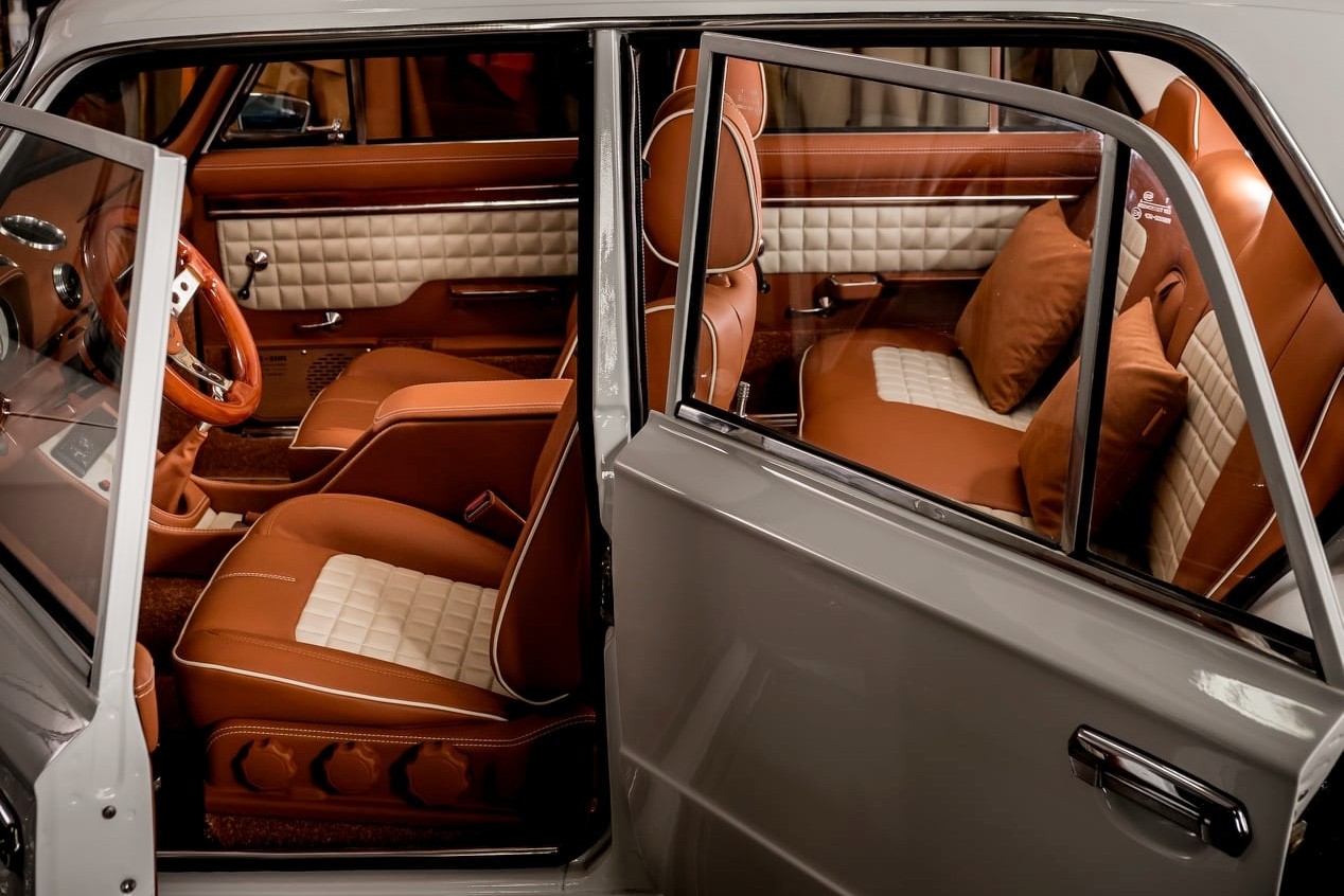 Болгарский аристократ: рестомод ВАЗ-2101 с качеством отделки Bentley и Rolls-Royce