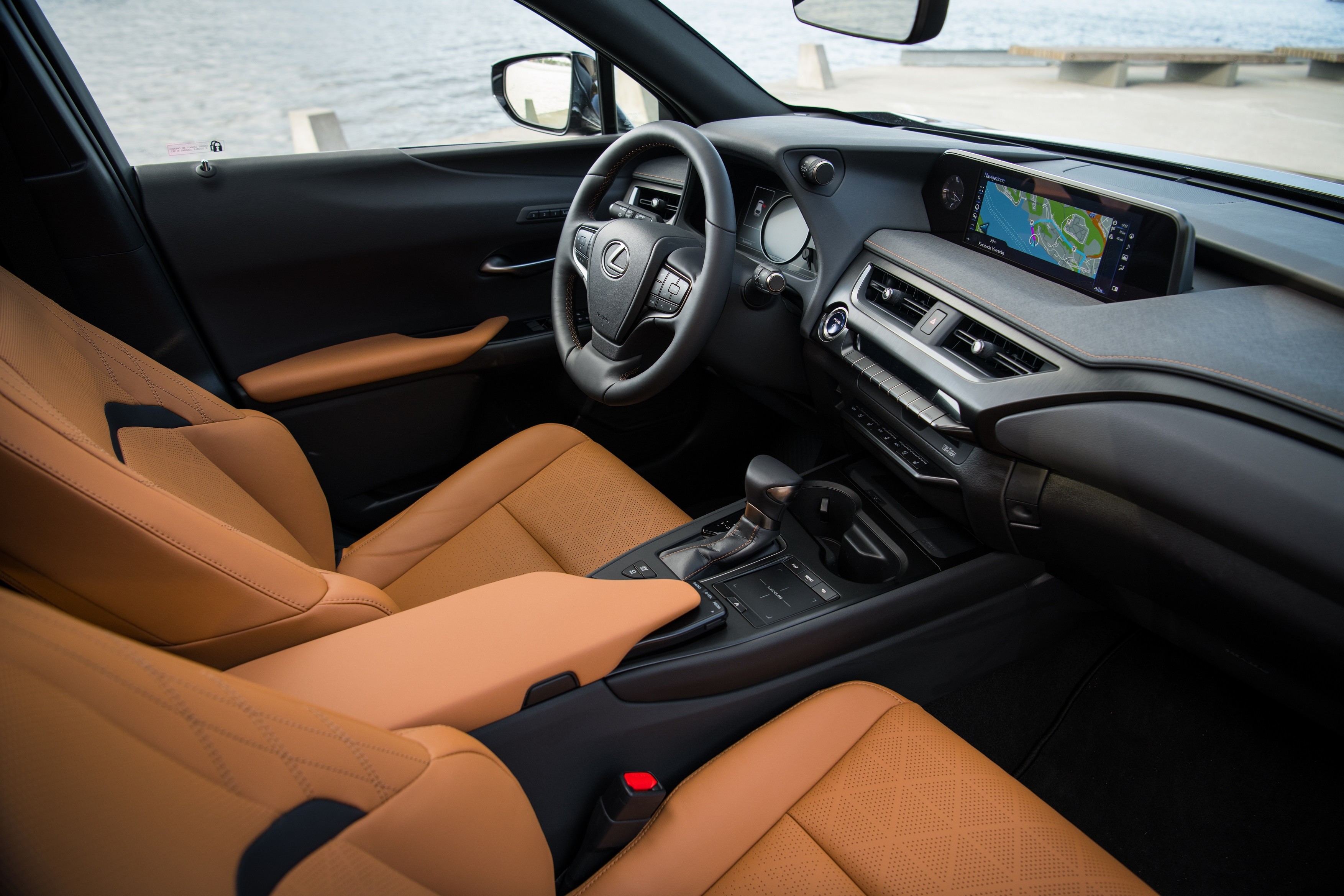 Lexus думает о субкомпактном кроссовере на базе Toyota Yaris Cross